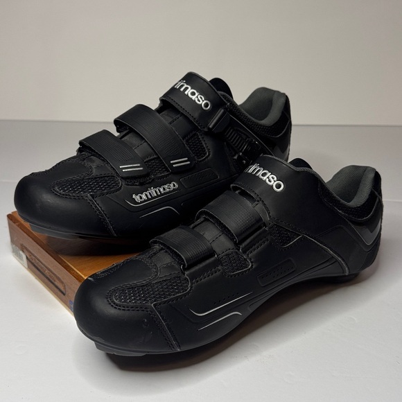 Tommaso Strada 200 cycling shoes, designed for road and indoor cycling main image 12